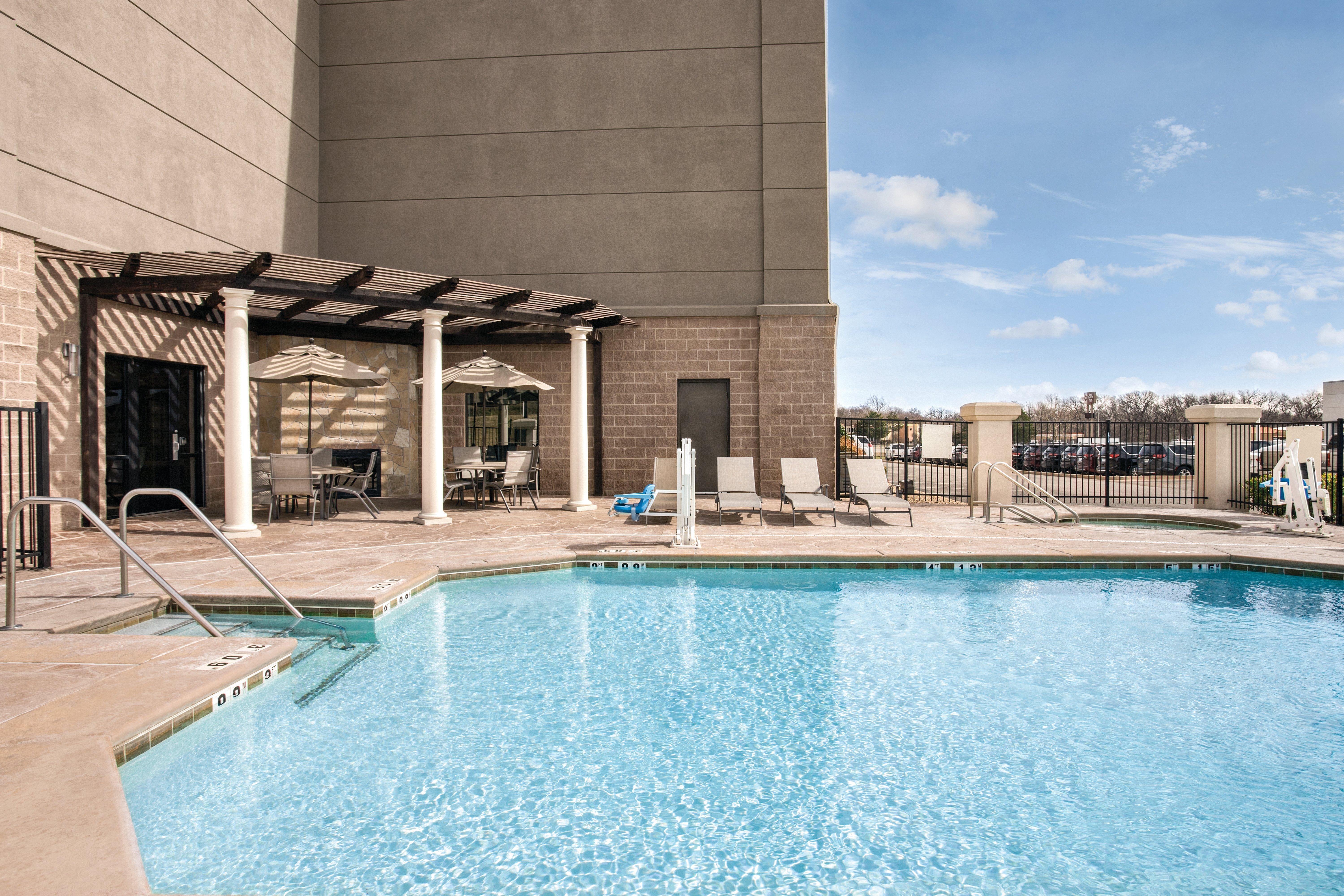 Holiday Inn Express Hotel & Suites Lawton-Fort Sill By Ihg Extérieur photo