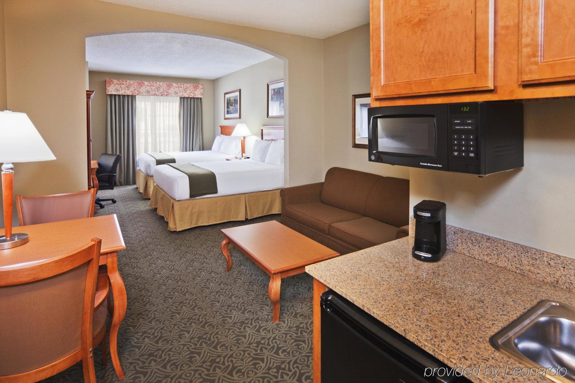 Holiday Inn Express Hotel & Suites Lawton-Fort Sill By Ihg Chambre photo
