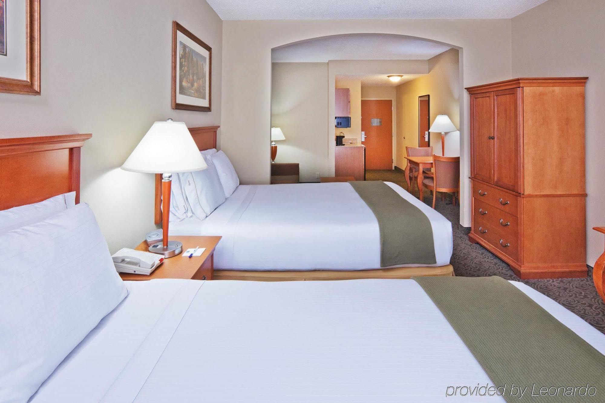 Holiday Inn Express Hotel & Suites Lawton-Fort Sill By Ihg Chambre photo